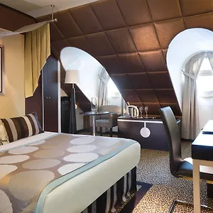 Hotel Le M, Parigi