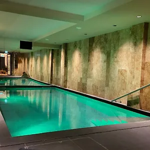Hotel Star Champs-elysées, Parigi