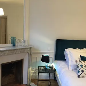 3* Alojamento de Acomodação e Pequeno-almoço Relais12bis By Eiffel Tower