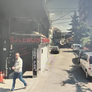 Hygge , Tirana Albanien