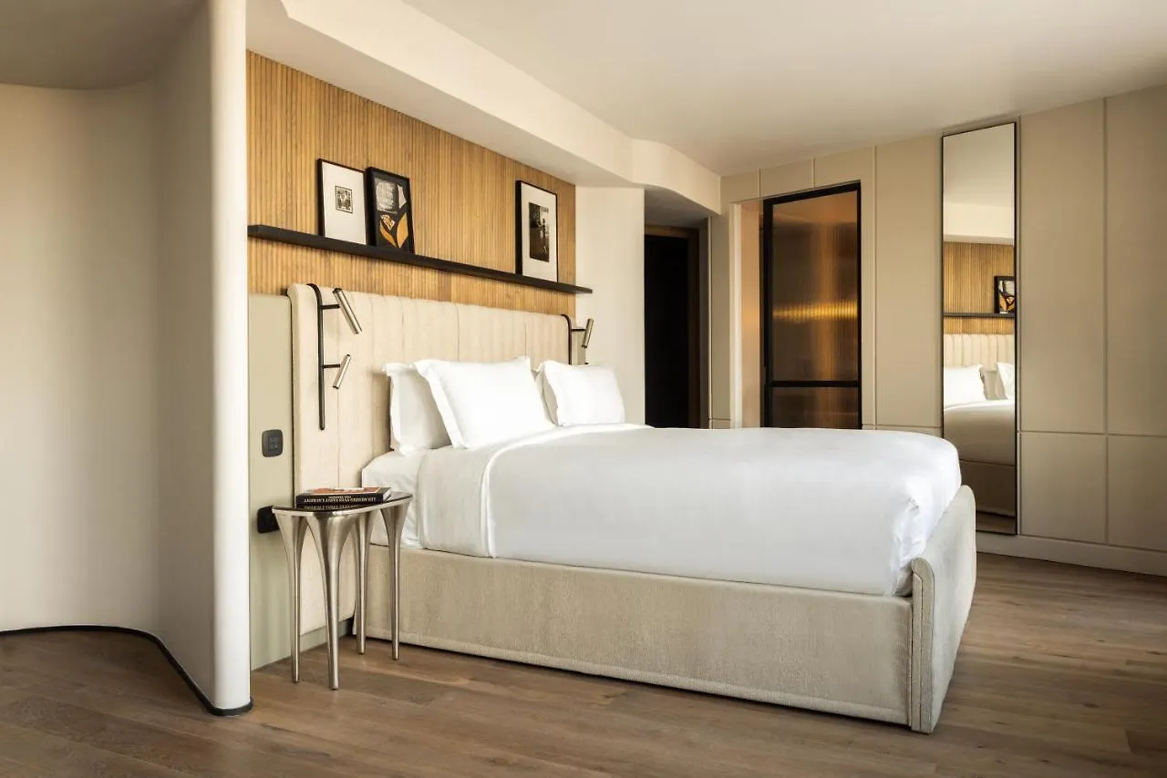****  Hotel Dame Des Arts Paryż Francja